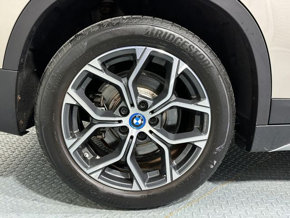 2022 BMW X1 - image 26