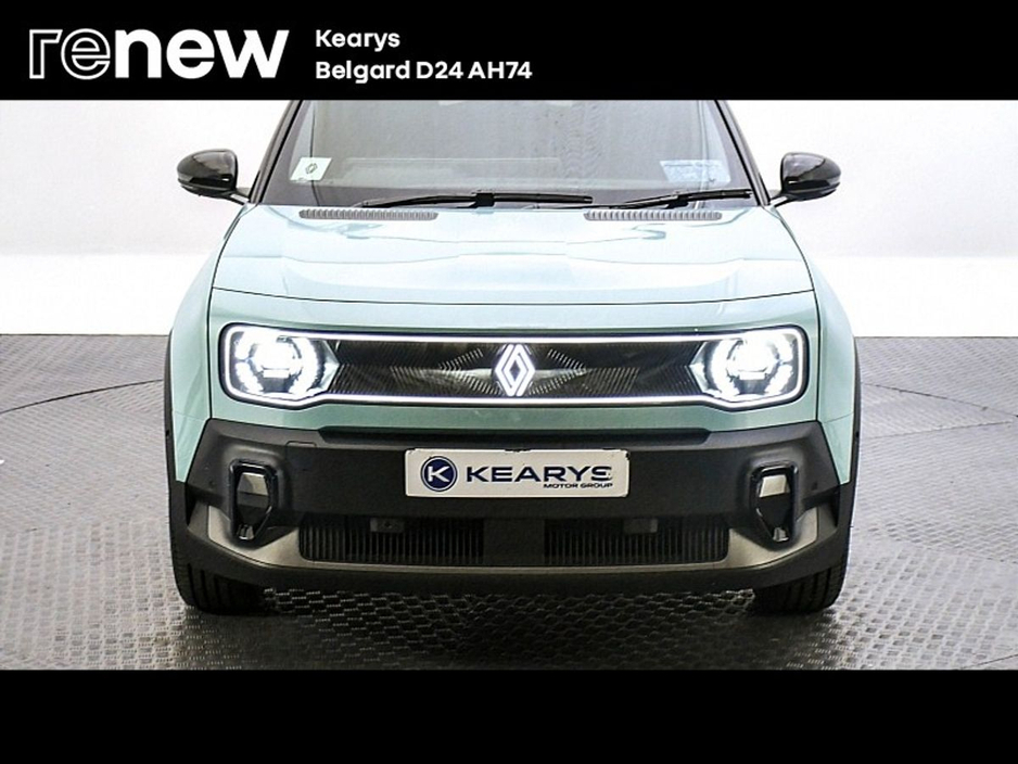 2026 Renault 4 techno 52kWh 150hp DEMO €37,145