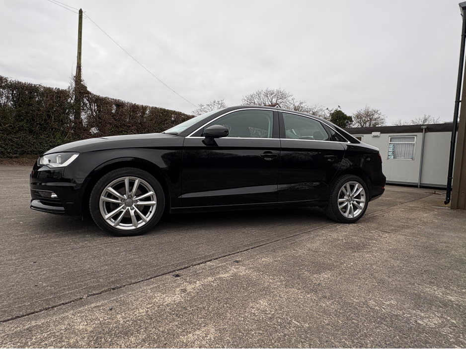 2015 Audi A3 - image 10