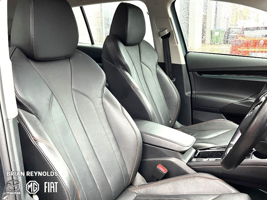 2021 Skoda Enyaq - image 15