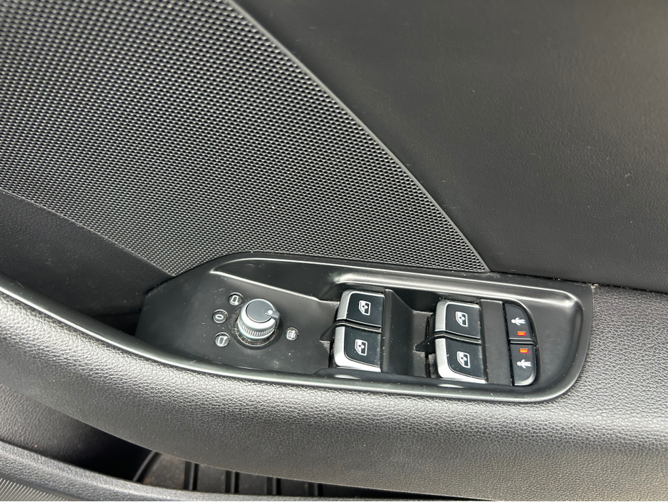 2017 Audi A3 LIMOUSINE 1.6 TDI 110 SE 4DR €13,950