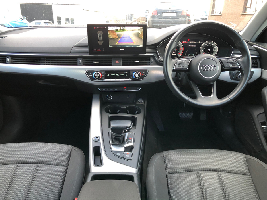 2021 Audi A4 - image 2