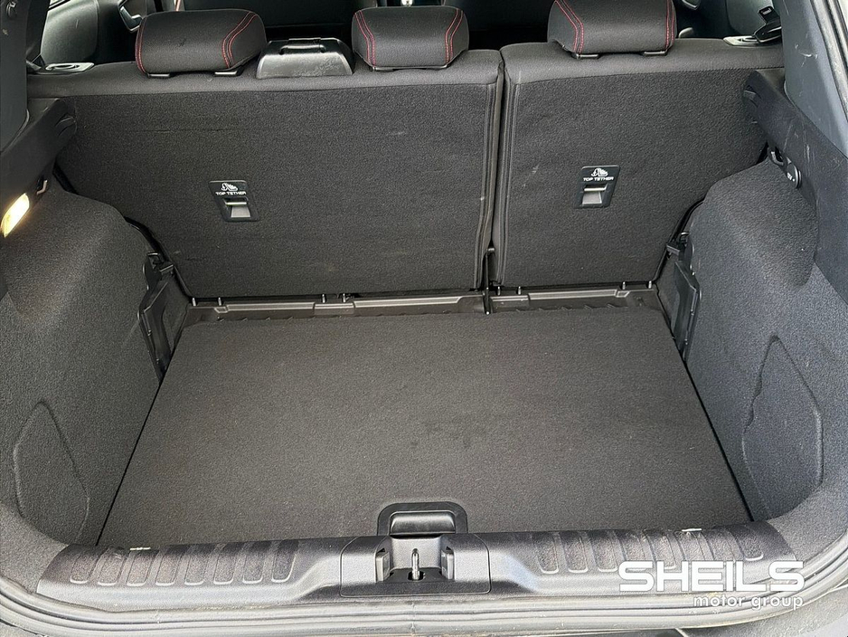 2025 Ford Puma - image 9