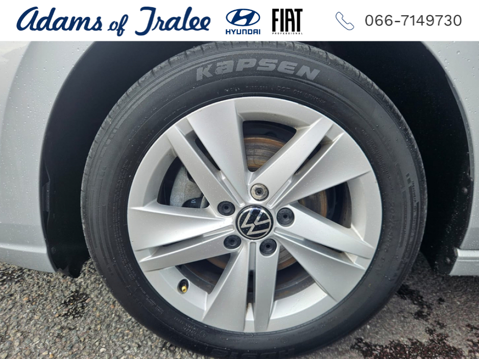 2024 Volkswagen Golf - image 12