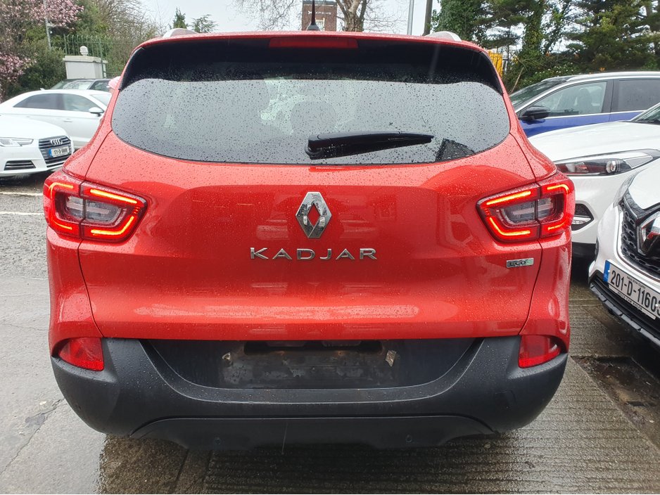2017 Renault Kadjar DYNAMIQUE NAV 1.5 DCI 110BHP NCT 03/28 FINANCE AVAILABLE @ €49 PER WEEK TOUCH SCREEN MEDIA/ SAT NAV/ BLUETOOTH/ PARKING SENSORS/ ELECTRONIC HANDBRAKE/ HISTORY CHECKED €10,900