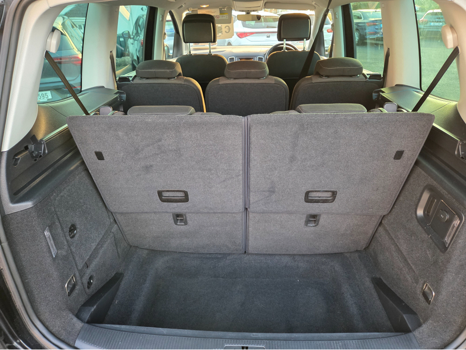 2017 Volkswagen Sharan TDI SE BLUEMOTION 150PS 5DR 2.0 7SEATS €19,950