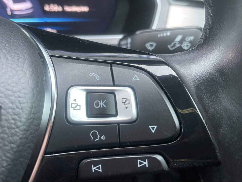 2017 Volkswagen Passat HIGHLINE 1.6 TDI MANUAL 6SPEED FWD 120HP 4DR €14,500