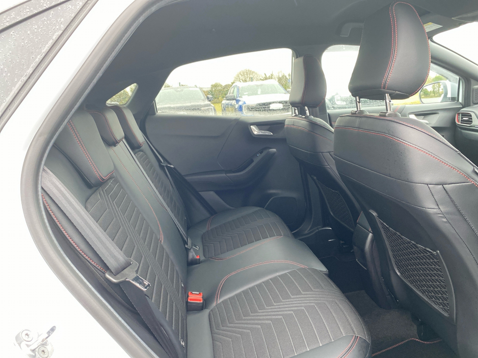 2024 Ford Puma - image 19