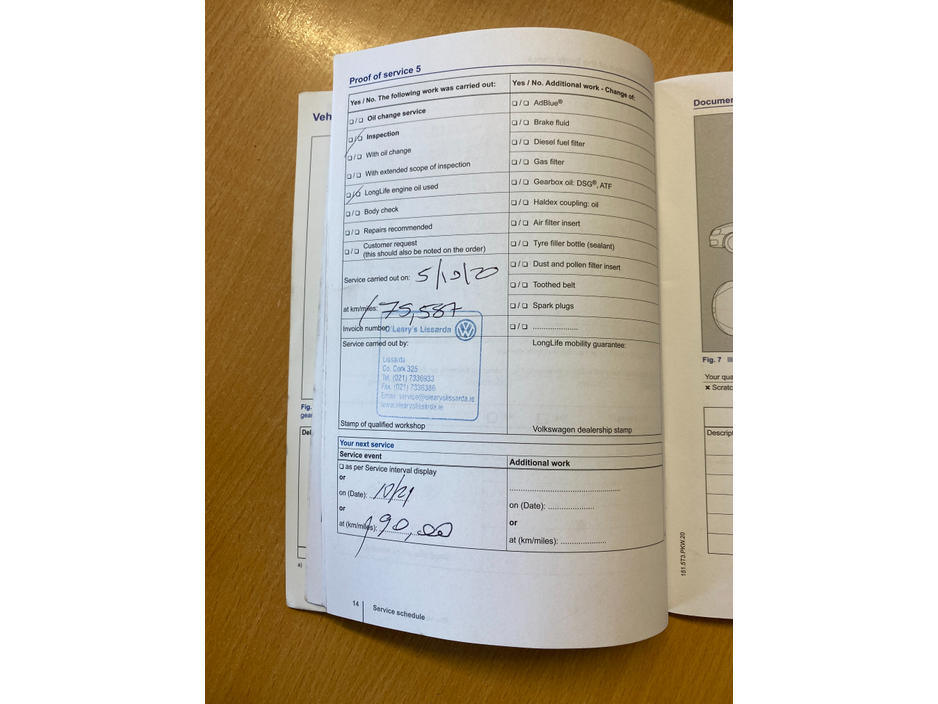 2015 Volkswagen Golf - image 20