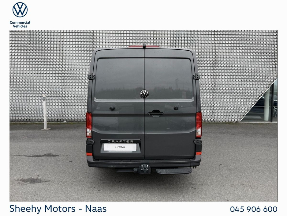 2026 Volkswagen Crafter HIGHLINE 30 MWB 140HP M6F €38,995