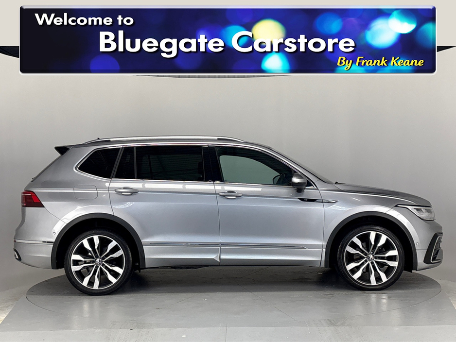 2023 Volkswagen Tiguan R-LINE 2.0 TDI AUTOMATIC 7 SEATER**PANORAMIC SUNROOF**HEATED MULTIFUNCTIONAL STEERING WHEEL**DIGITAL DASH**HEATED FRONT SEATS**REVERSE CAMERA**BLACK LEATHER INTERIOR**KEYLESS ENTRY**APPLE CARPLAY** €42,995