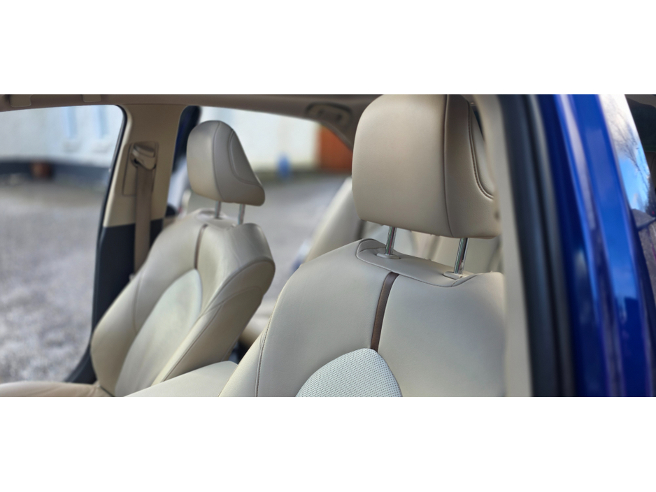 2018 Toyota Camry PLATINUM LUXURY EDITION €19,950