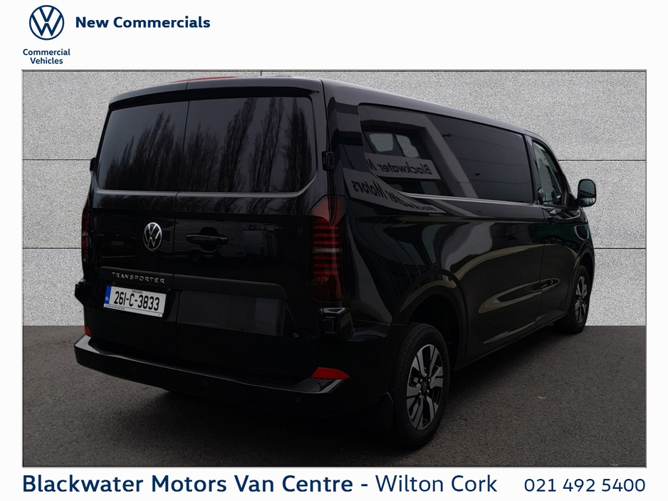 2025 Volkswagen Transporter TRANSPORTER TL LWB30 150HP M6F €46,400