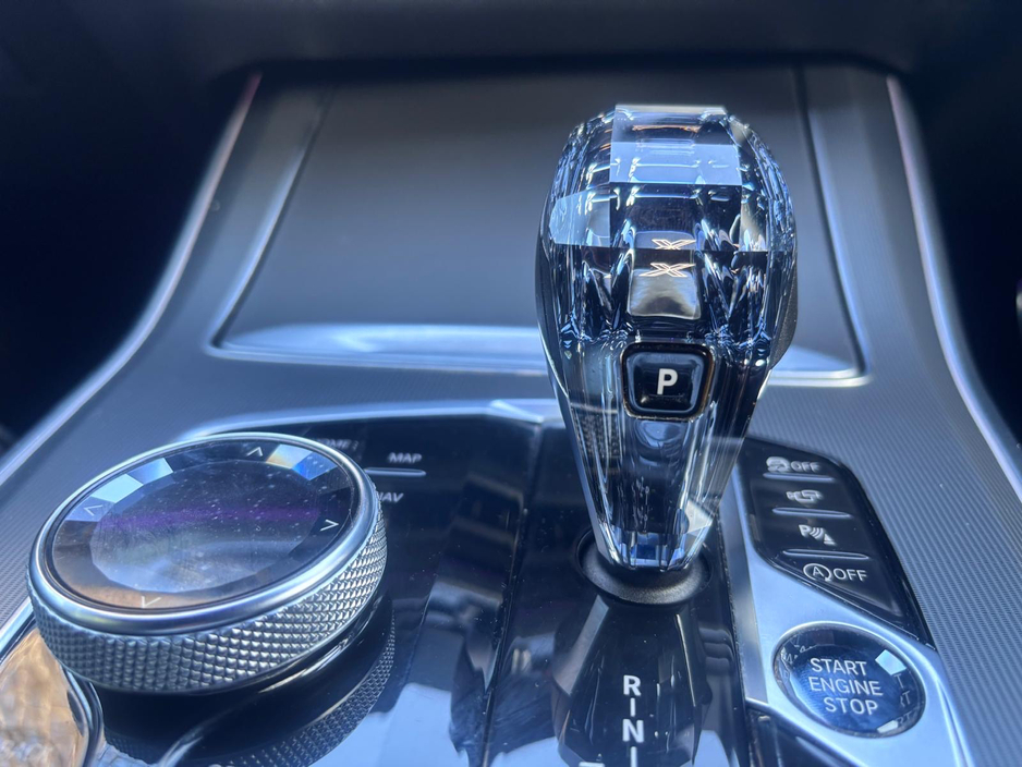 2019 BMW X5 - image 14