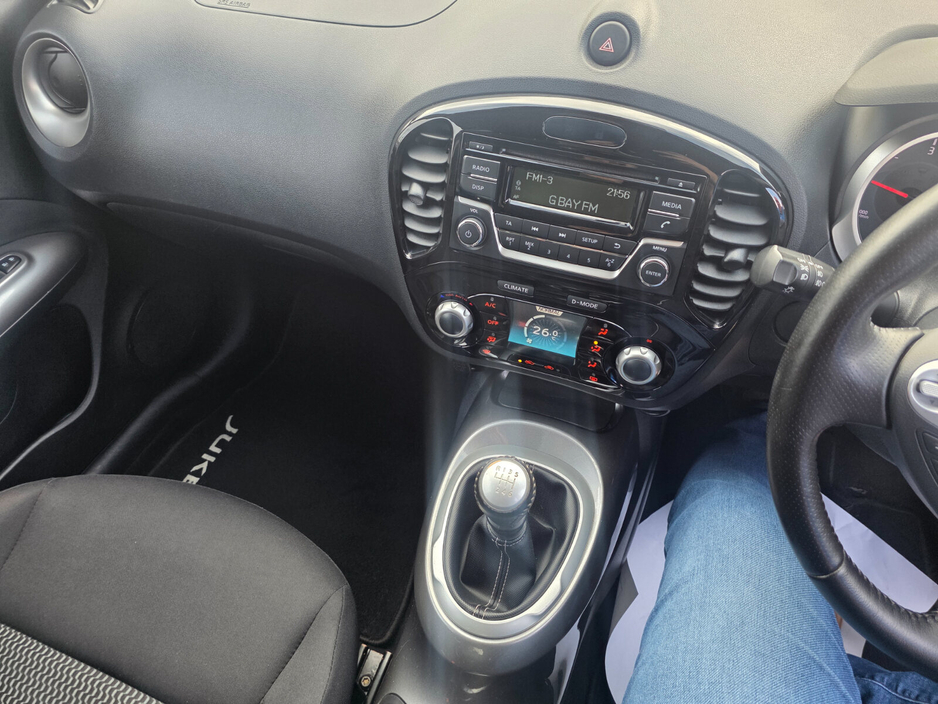 2016 Nissan Juke - image 10