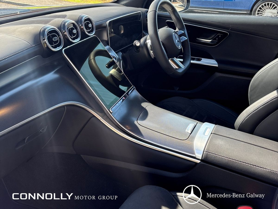 2025 Mercedes-Benz GLC Class - image 5