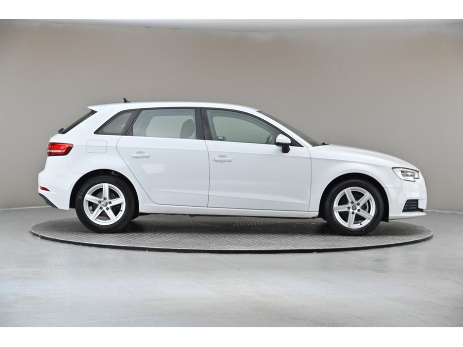 2019 Audi A3 - image 11