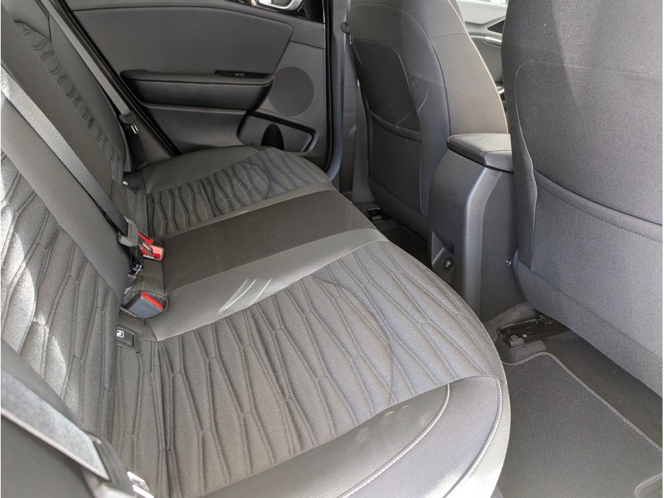 2026 Kia Ceed - image 6