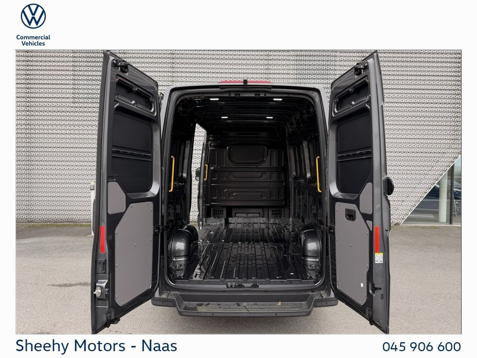 2026 Volkswagen Crafter HIGHLINE 35 MWB HR 177HP M6F €42,995