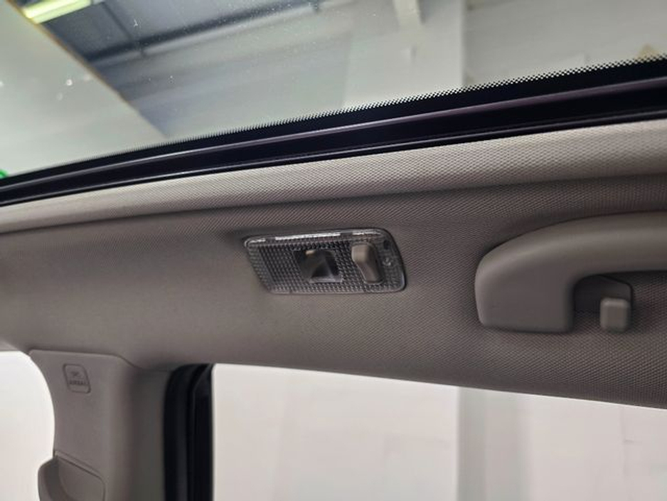 2017 Nissan Qashqai - image 17