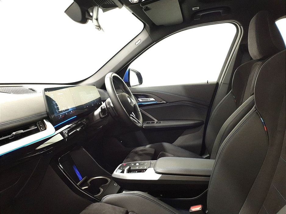 2025 BMW iX1 xDrive30 M Sport €52,950