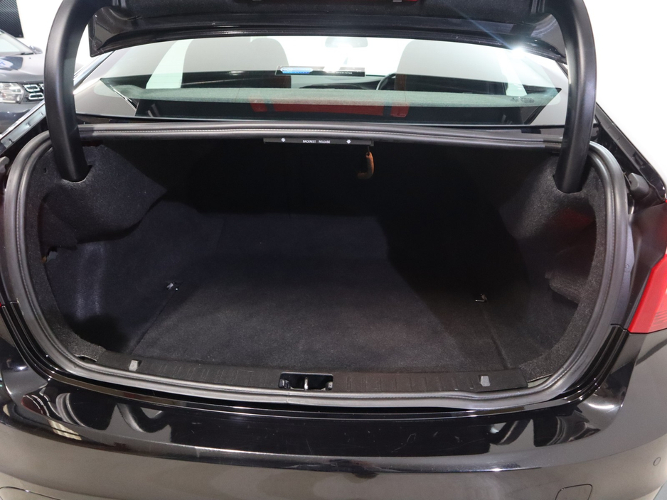 2017 Volvo S60 - image 23