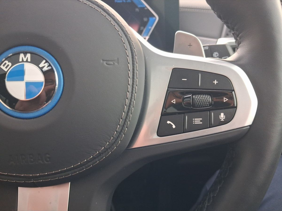 2025 BMW X5 xDrive50e M Sport €117,950