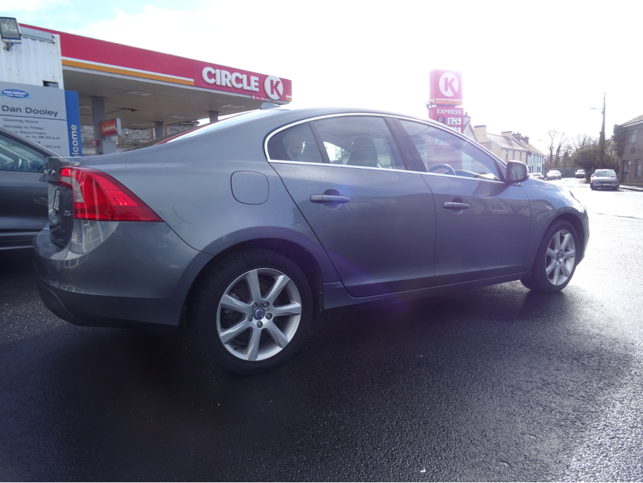 2016 Volvo S60 D3 SE 4DR €9,450