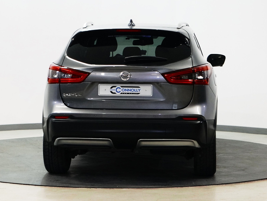 2019 Nissan Qashqai - image 5