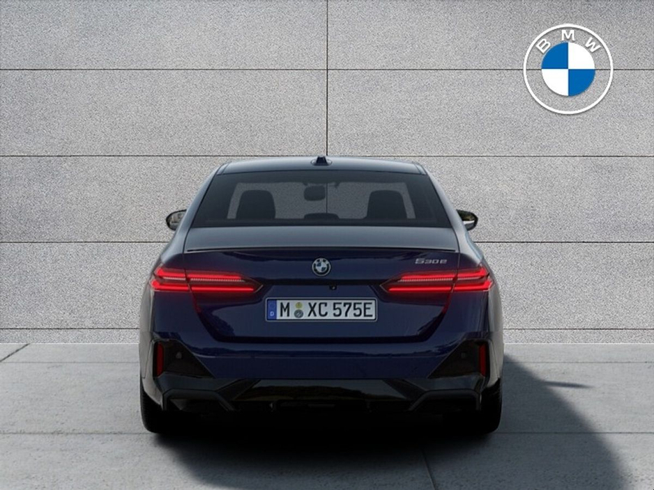 2026 BMW 5 Series 530e M Sport Pro €79,966