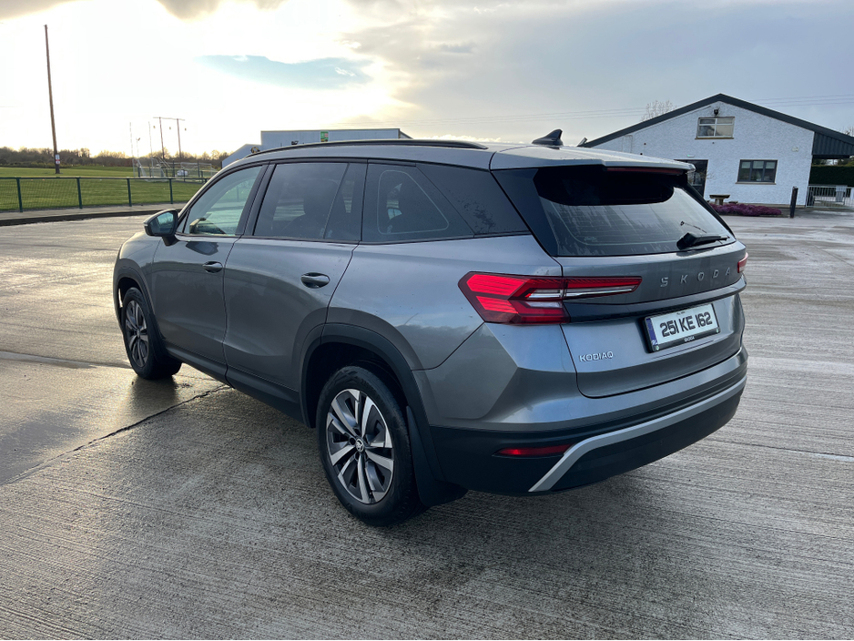 2025 Skoda Kodiaq - image 6