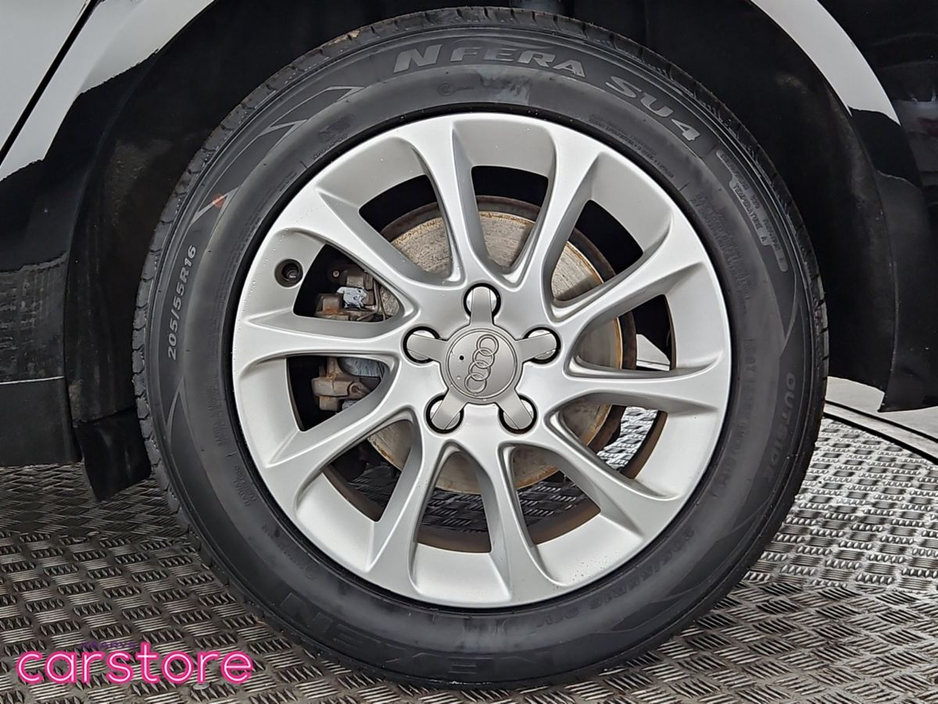 2016 Audi A3 - image 14