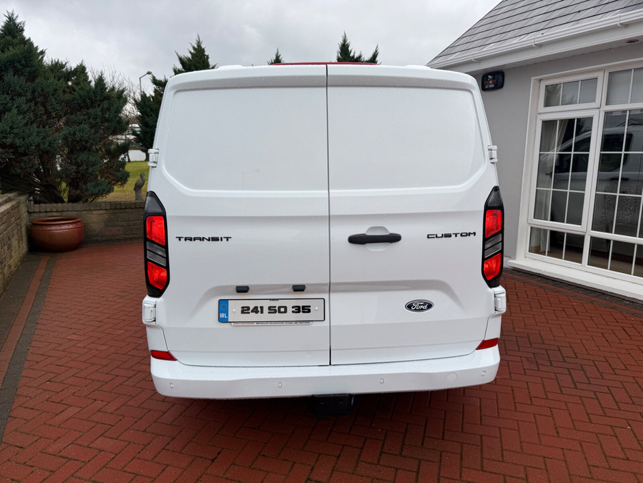 2024 Ford Transit Custom  €29,995