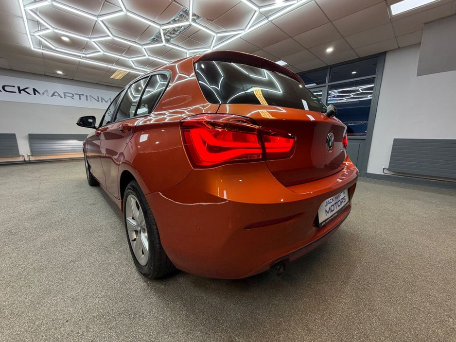 2016 BMW 1 Series - image 16