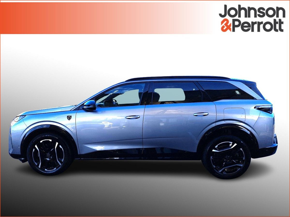 2025 Peugeot 5008 TOP SPEC ! BEV 73kwh 210hp GT ! €58,900