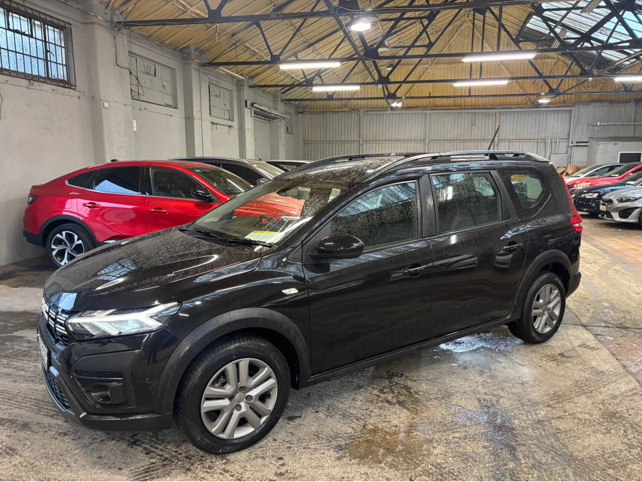 2023 Dacia Jogger - image 6