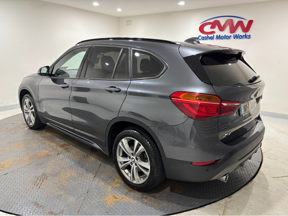 2018 BMW X1 - image 5