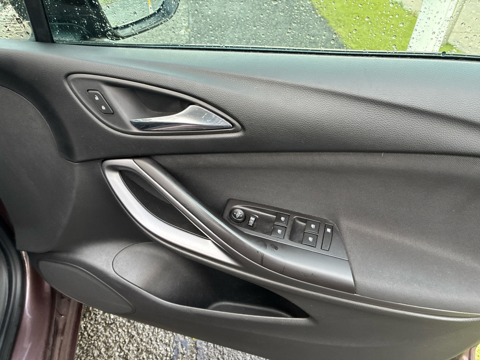 2017 Opel Astra SC 1.0T 105PS S/S 5DR €12,950