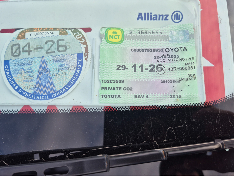 2015 Toyota Rav4 - image 7