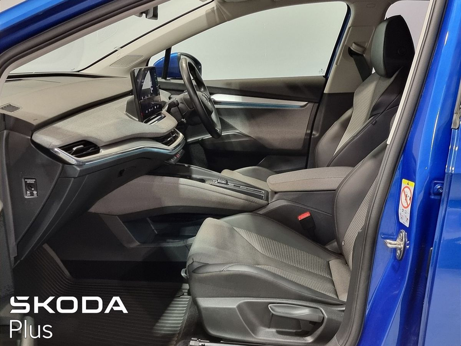 2023 Skoda Enyaq - image 4