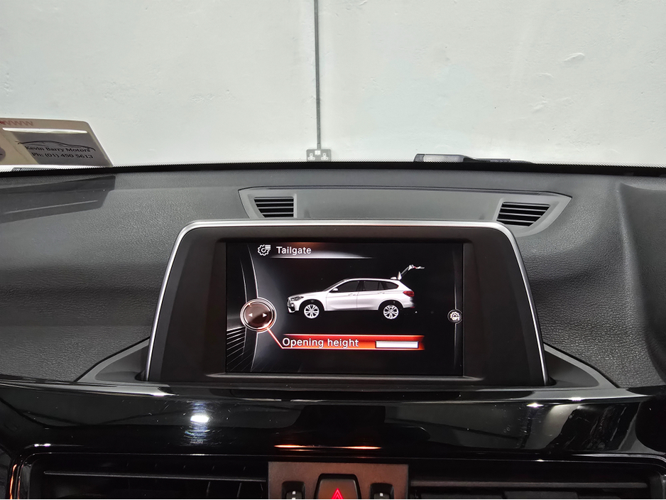 2017 BMW X1 - image 23