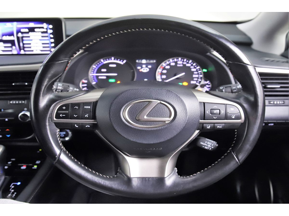 2018 Lexus RX 450 h - image 16