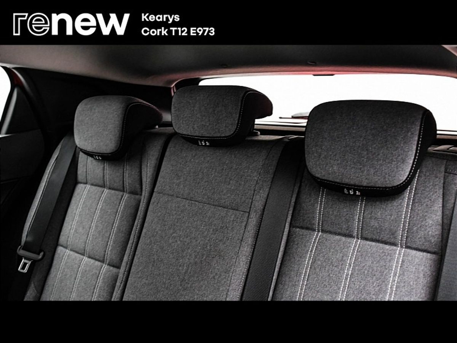 2023 Renault Megane E-Tech - image 17