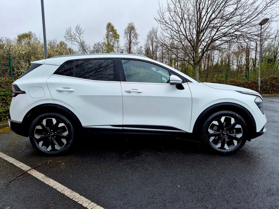 2023 Kia Sportage - image 12