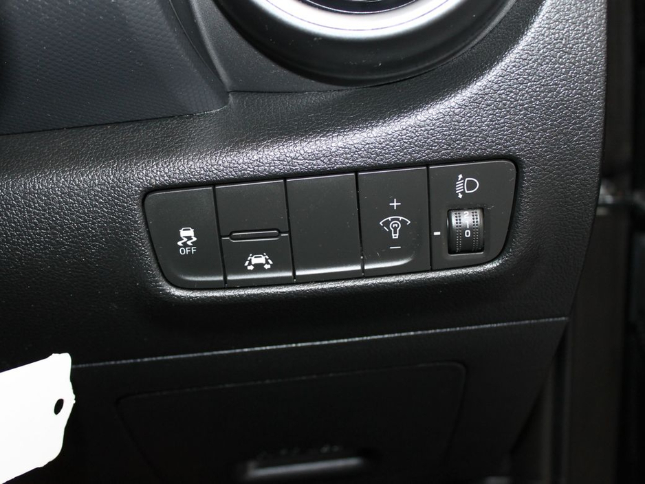 2019 Hyundai Kona - image 26