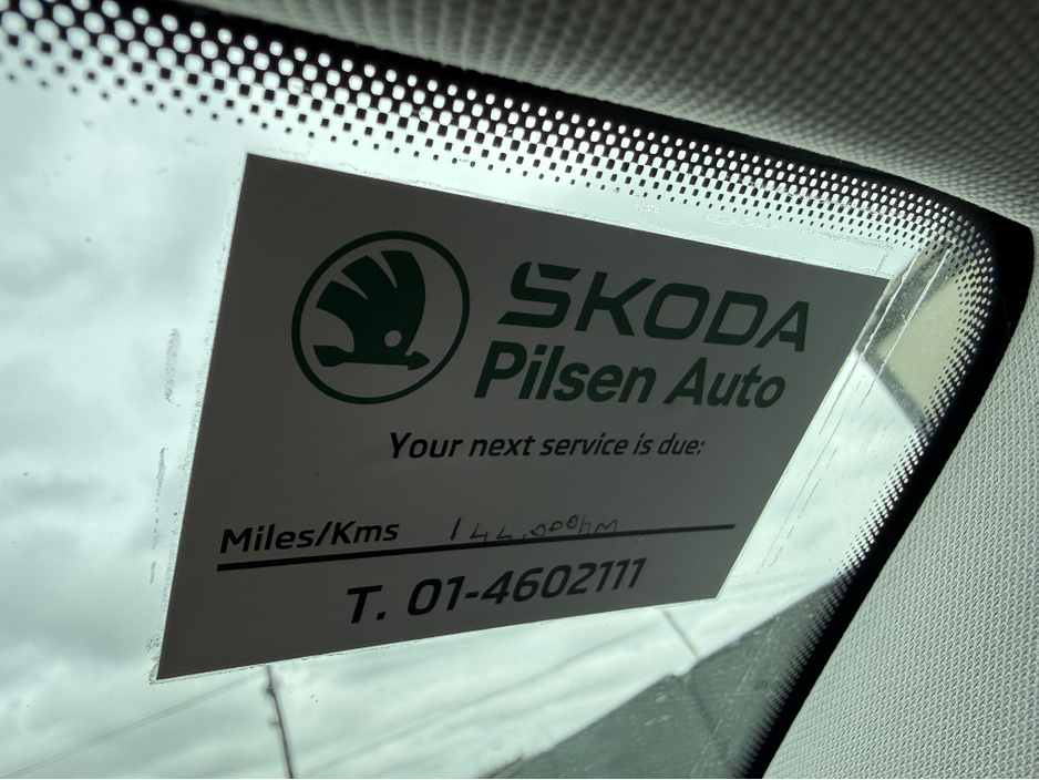 2018 Skoda Superb - image 26