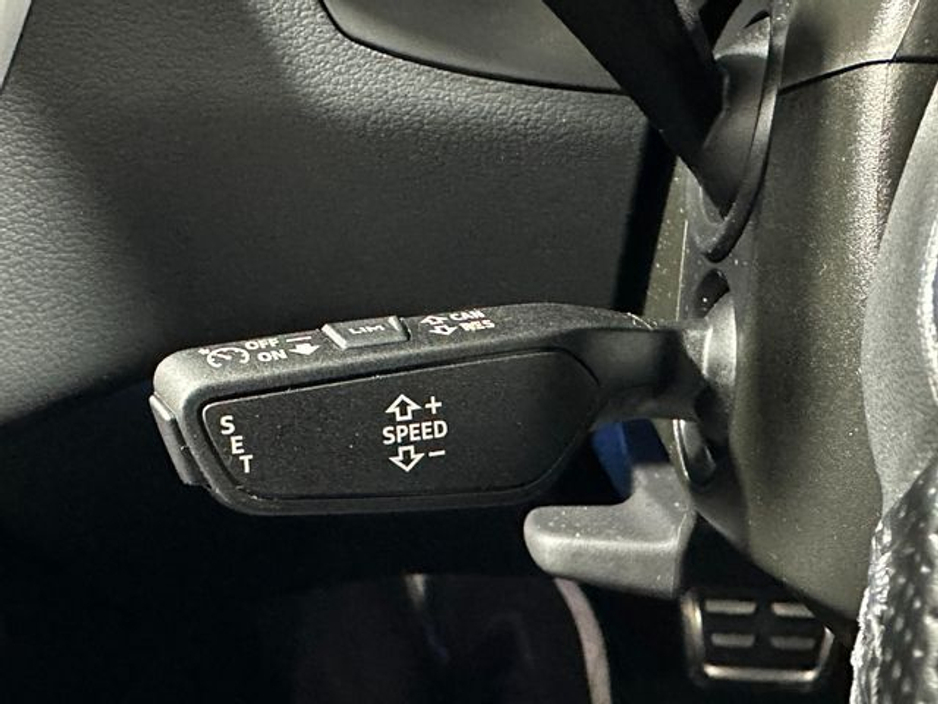 2022 Audi A6 - image 27