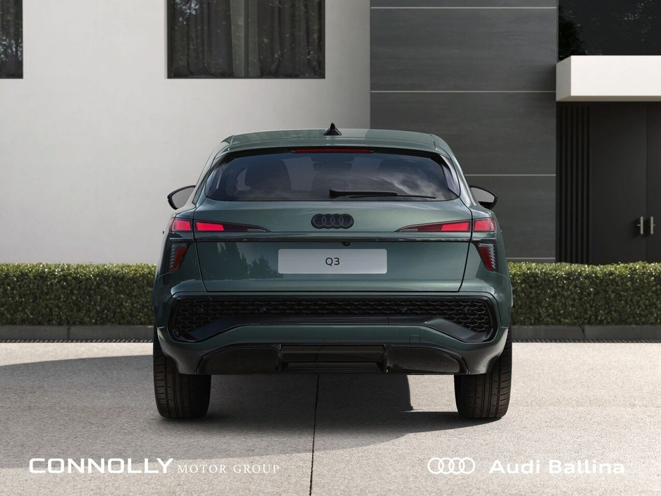 2026 Audi Q3 SPORTBACK *Leather, Black Edition* €68,750