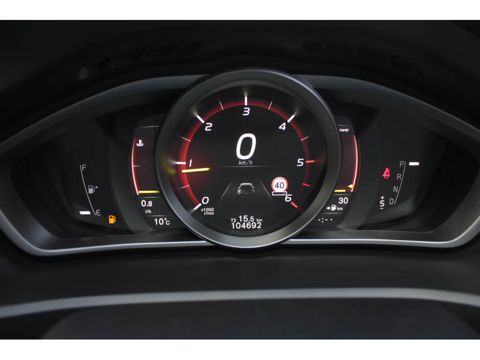 2016 Volvo V40 2.0D4 SPORT 5DR HATCHBACK AUTO HUGE SPEC  // 1 OWNER CAR // AS NEW CONDITION THROUGHOUT // BUY WITH CONFIDENCE AA AND SIMI APPROVED DEALER 2025 // FINANCE ARRANGED // €14,950