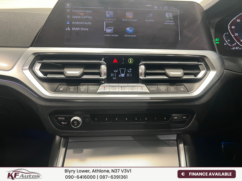 2022 BMW 3 Series - image 31